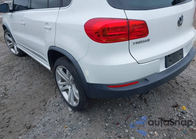 WVGAV3AX3EW103805: 42795389