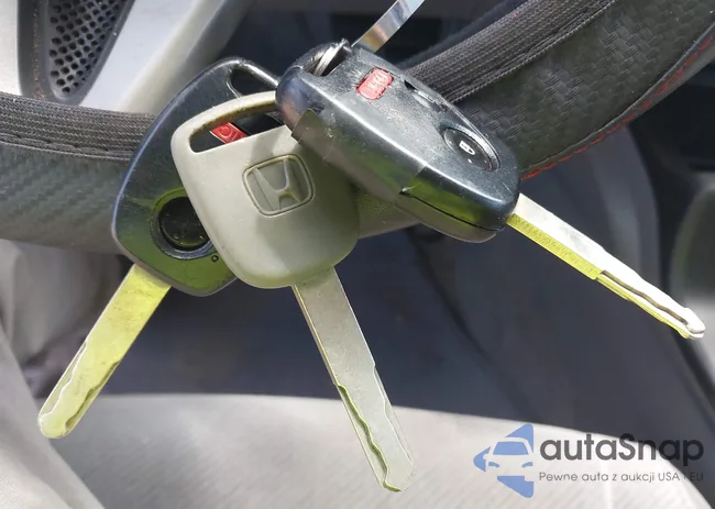 2HGFA1F50AH533884: 42794606