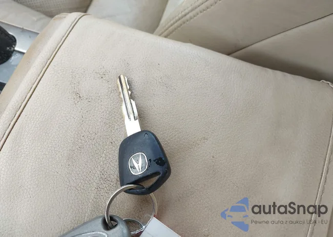 19UUA66246A057364: 42796260