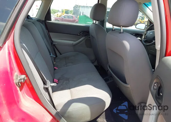 1FAFP37N87W136883: 42796302