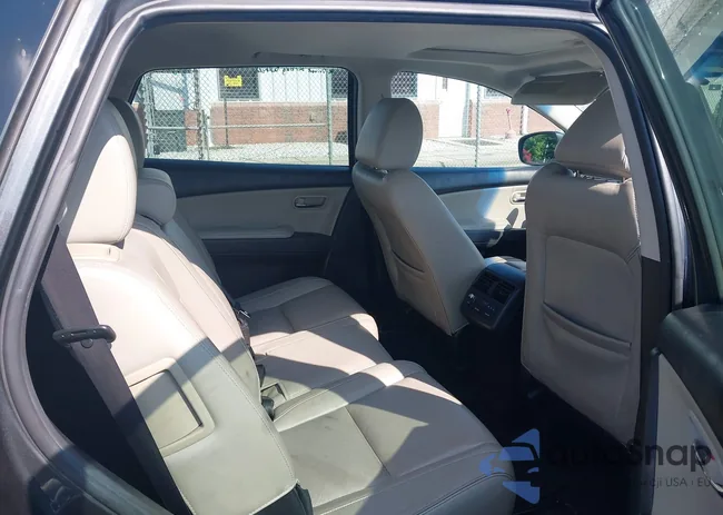 JM3TB2CA7F0457766: 42796315