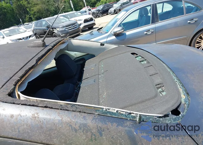 1FADP3F2XFL228561: 42796493