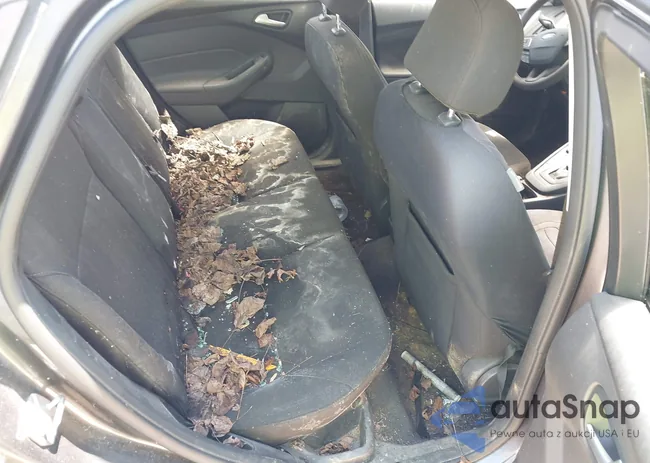 1FADP3F2XFL228561: 42796493