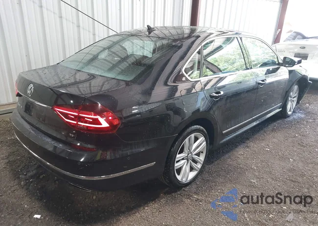 1VWCM7A37HC084991: 42796988