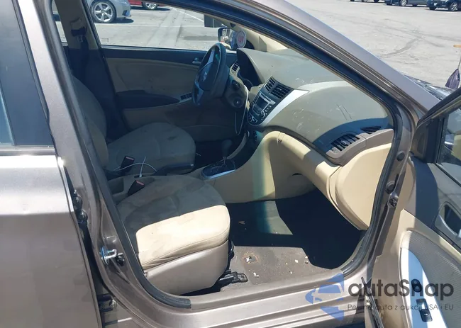 KMHCT4AE8EU655136: 42797016