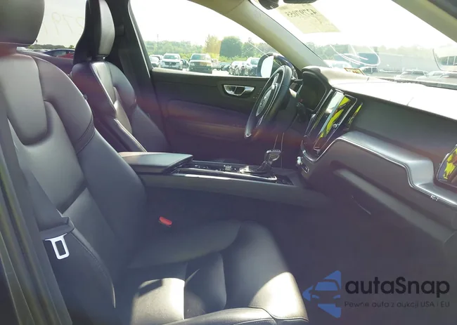 LYVA22RK0KB227628: 42797055