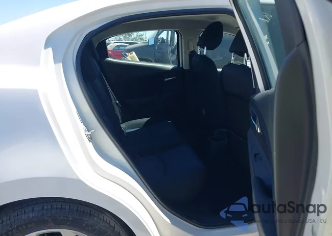 3MYDLBZV0GY111118: 42797096