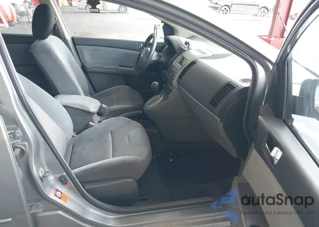 3N1AB61E88L641555: 42797267