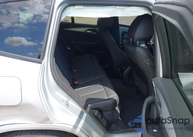 5UXTY9C09M9H02973: 42797278