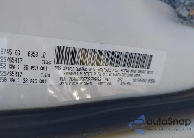 2C4RDGCG7DR749063: 42797315