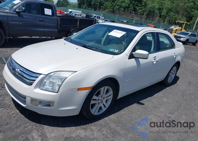 3FAHP08Z09R178107: 42797320