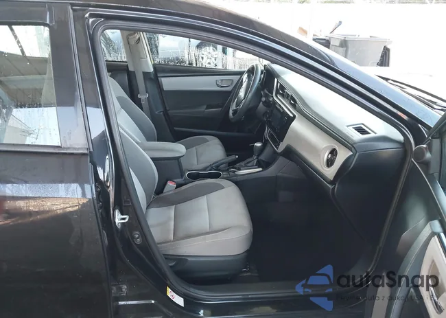 2T1BURHE9HC960453: 42797351