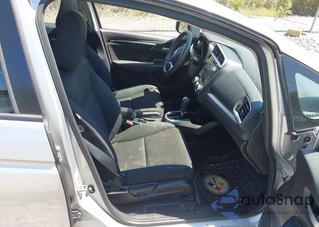 3HGGK5H88FM756134: 42797367