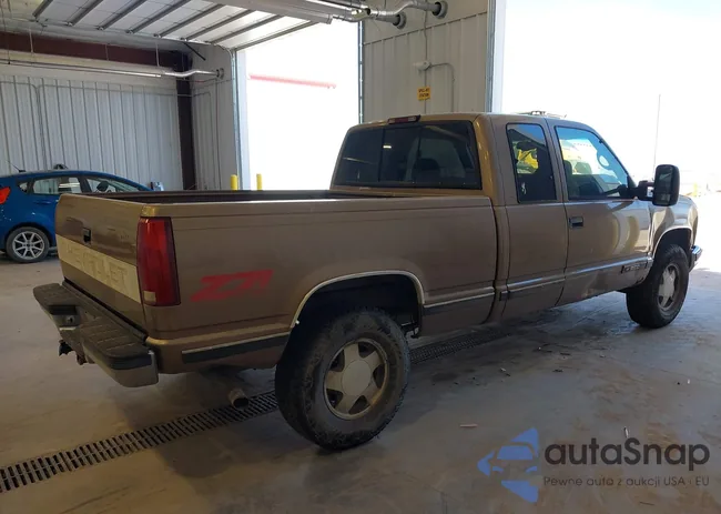 2GCEK19R2V1270771: 42797471