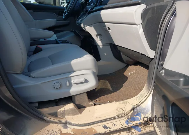 5FNRL6H65PB050298: 42797503