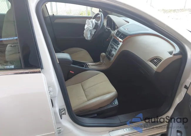 1G1ZD5E08CF140549: 42797521