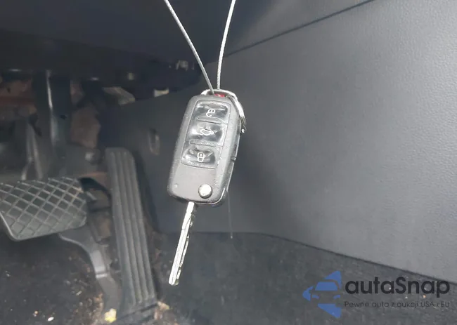 1VWCP7A35DC038898: 42796656