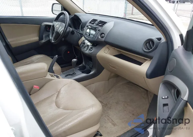 2T3DF4DV9AW058537: 42796807