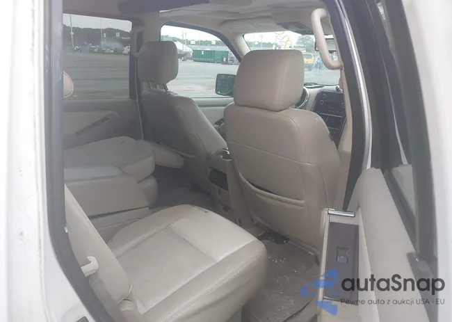 1FMEU75E28UA79016: 42796880