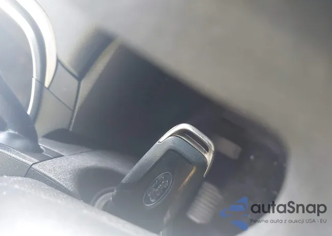 3FA6P0LU9GR285513: 42796945