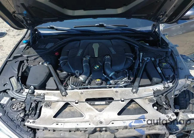 WBA7F2C57HG421911: 42798037