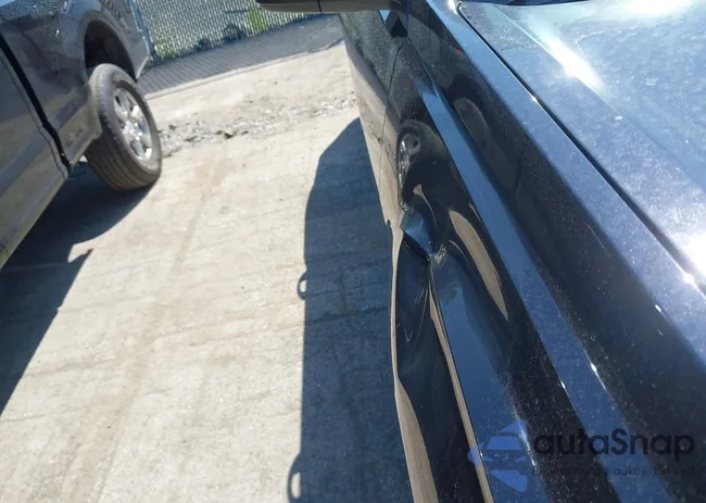 1V2LR2CA7RC530947: 42798070