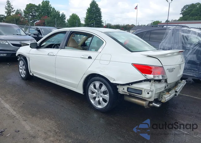 1HGCP36879A045680: 42798087