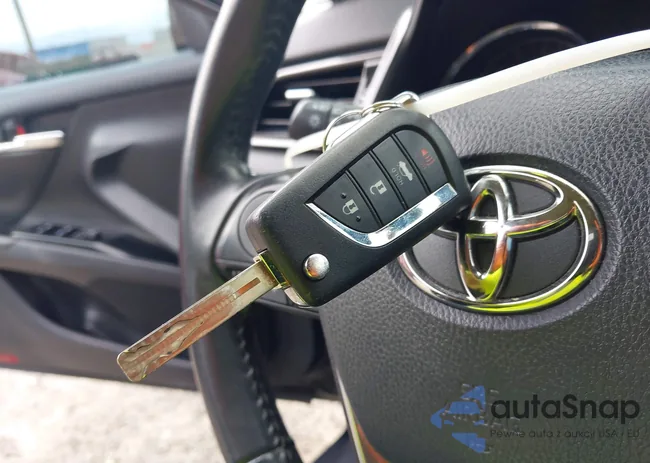 4T1G11AK3LU867080: 42798088