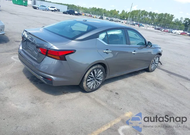 1N4BL4DV5PN346920: 42798186