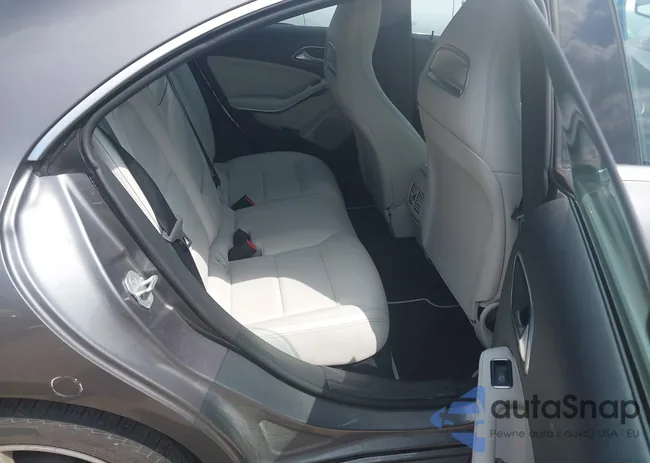 WDDSJ4GBXGN354101: 42798217