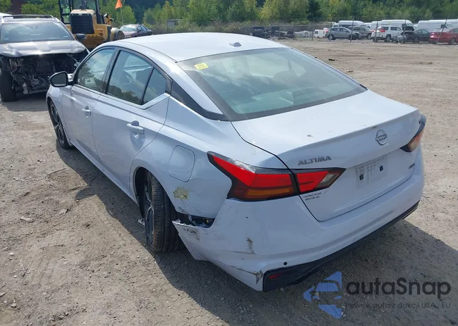 1N4BL4CW2RN352297: 42798230