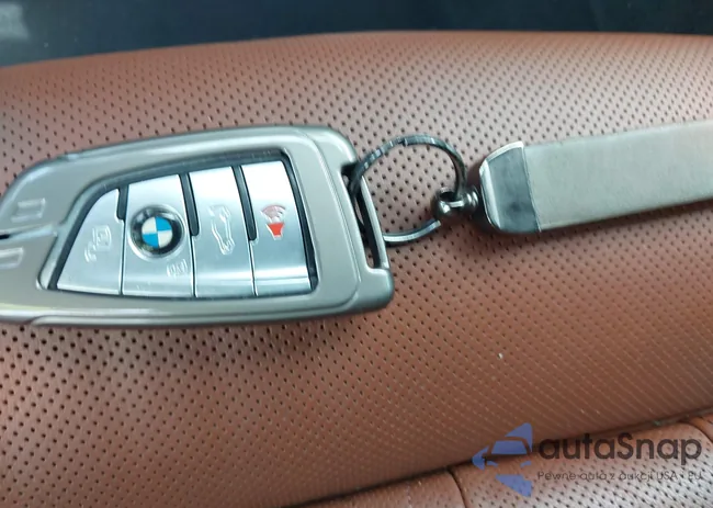 5UXCY8C09P9R14283: 42798233