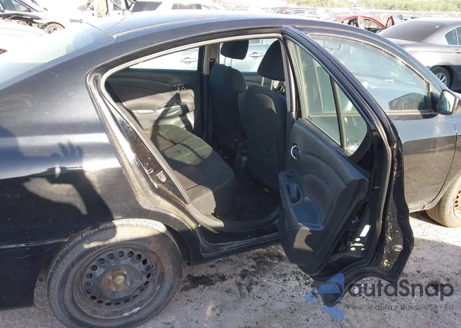 3N1CN7AP6JL809853: 42797606