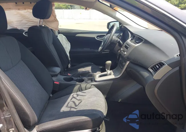 3N1AB7AP5EY331403: 42797644