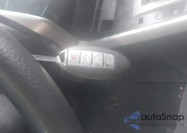 1N4AL3AP4EC175615: 42797681