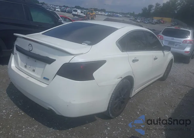 1N4AL3AP4EC175615: 42797681