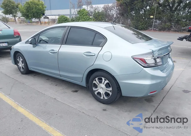 19XFB4F32EE201104: 42797688