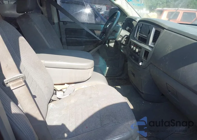 1D7HA18N88J180068: 42797778