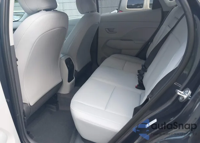 KM8HBCAB0SU271856: 42797939