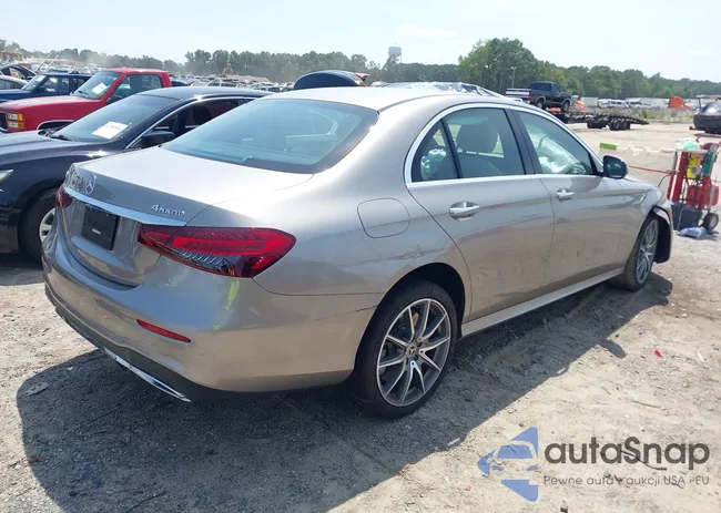 W1KZF5KB9MA949666: 42797957