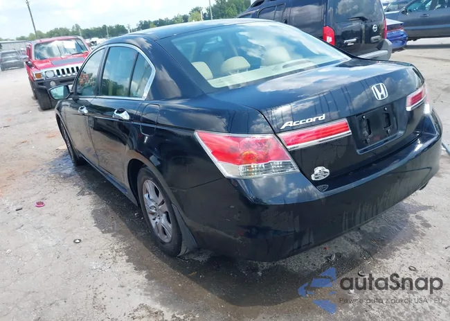 1HGCP2F68BA151568: 42799039