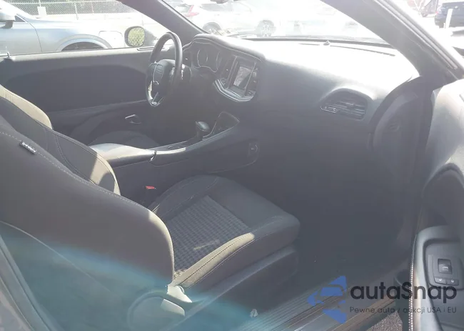 2C3CDZGG3KH705371: 42799106