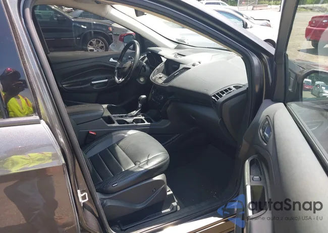 1FMCU9GDXHUD16200: 42799274