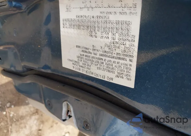 1LNHM81W23Y634095: 42799439