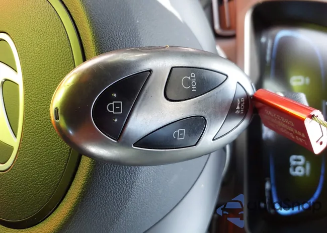 KMHLM4DG7SU913605: 42799444