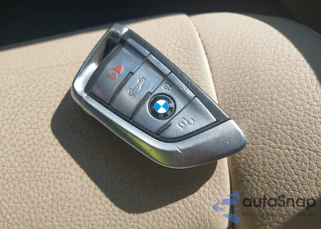 5UXKR0C35H0V84216: 42798655