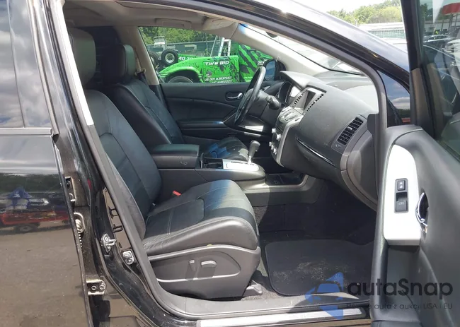 JN8AZ1MW1CW211230: 42798704