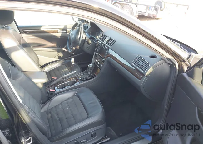 1VWCT7A39FC035792: 42798780