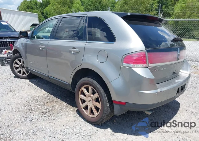 2LMDU68C28BJ20335: 42798966