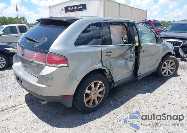 2LMDU68C28BJ20335: 42798966